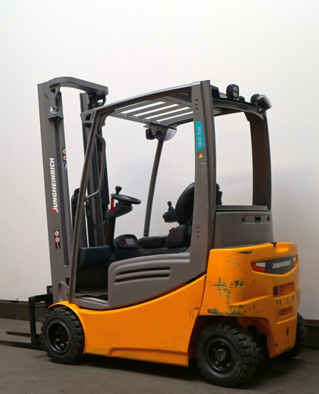 Jungheinrich EFG318k - Electric forklift: picture 2 Jungheinrich EFG318k - Electric forklift: picture 2