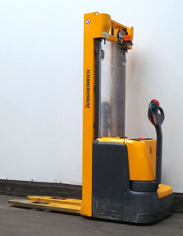 Jungheinrich EJC214 - Stacker: picture 2 Jungheinrich EJC214 - Stacker: picture 2