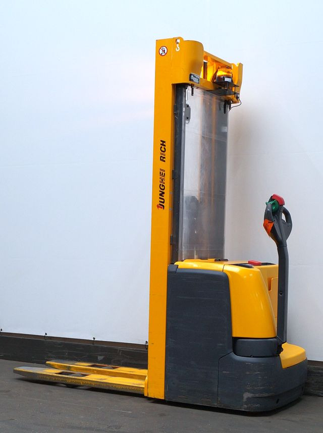 Jungheinrich EJC214 - Stacker: picture 2 Jungheinrich EJC214 - Stacker: picture 2