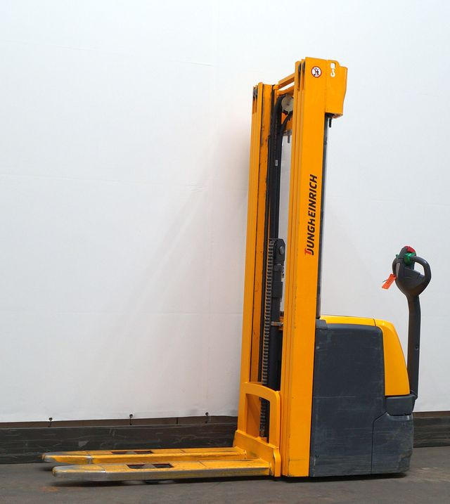 Jungheinrich EJC214 - Stacker: picture 1 Jungheinrich EJC214 - Stacker: picture 1