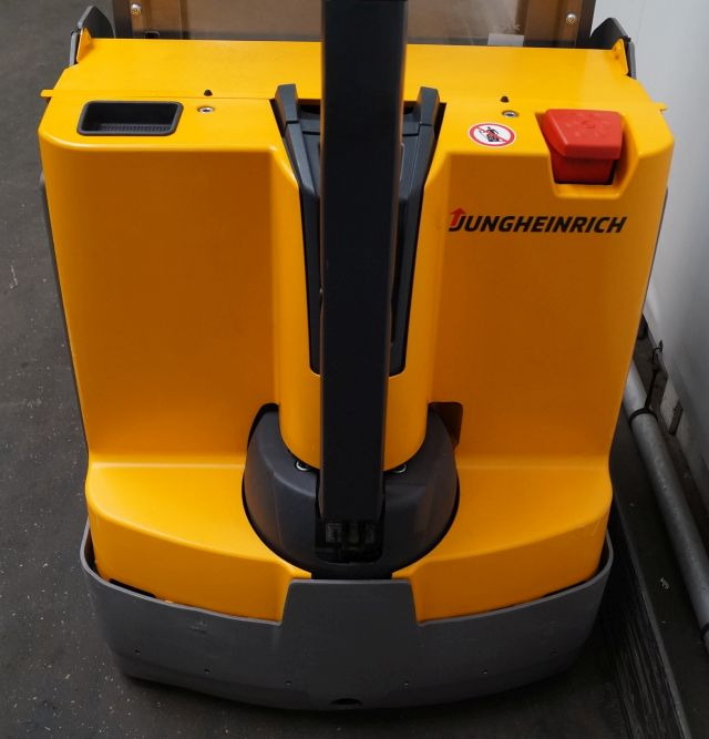 Jungheinrich EJD118 - Stacker: picture 3 Jungheinrich EJD118 - Stacker: picture 3