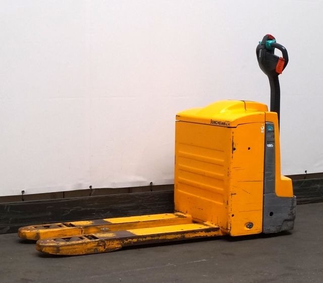 Jungheinrich EJE230 - Pallet truck: picture 1 Jungheinrich EJE230 - Pallet truck: picture 1