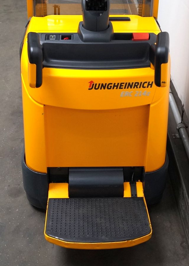 Jungheinrich ERC214z - Stacker: picture 3 Jungheinrich ERC214z - Stacker: picture 3