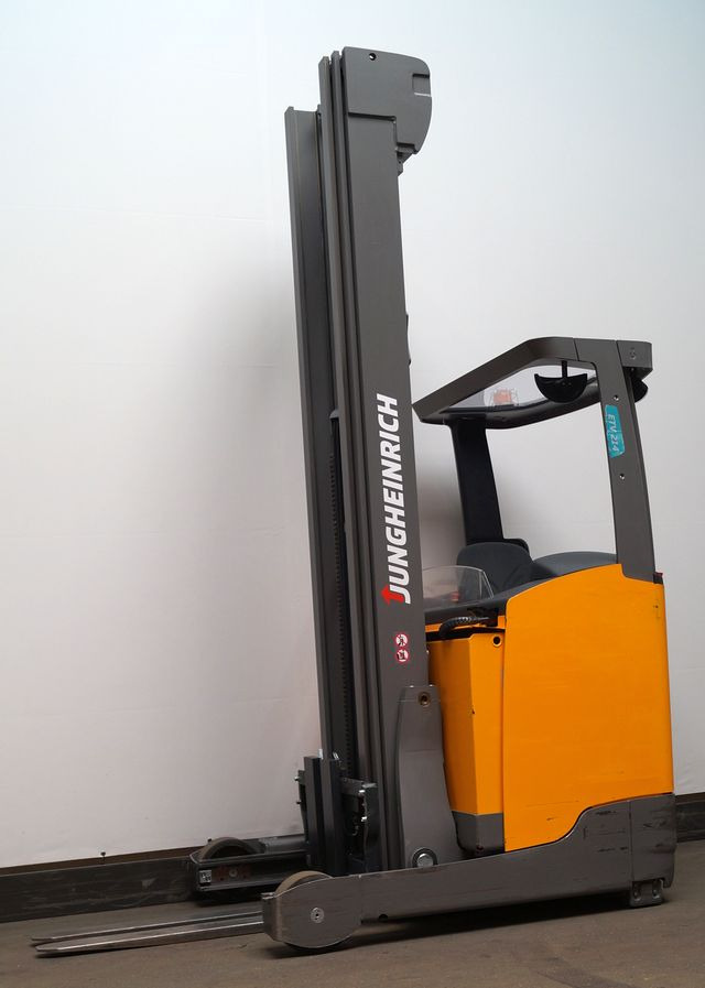 Jungheinrich ETV214 - Reach truck: picture 2 Jungheinrich ETV214 - Reach truck: picture 2
