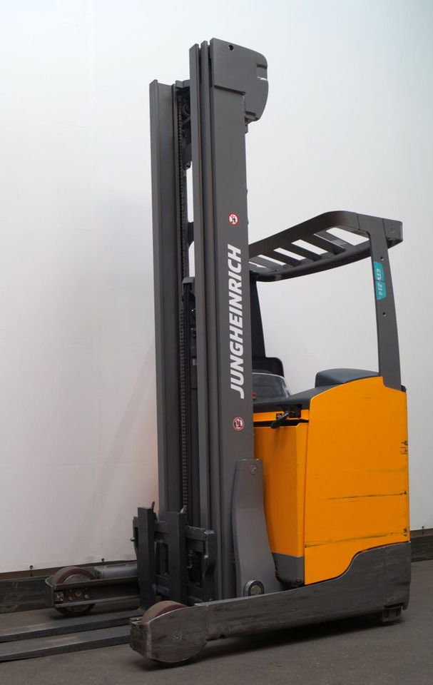 Jungheinrich ETV214 - Reach truck: picture 2 Jungheinrich ETV214 - Reach truck: picture 2