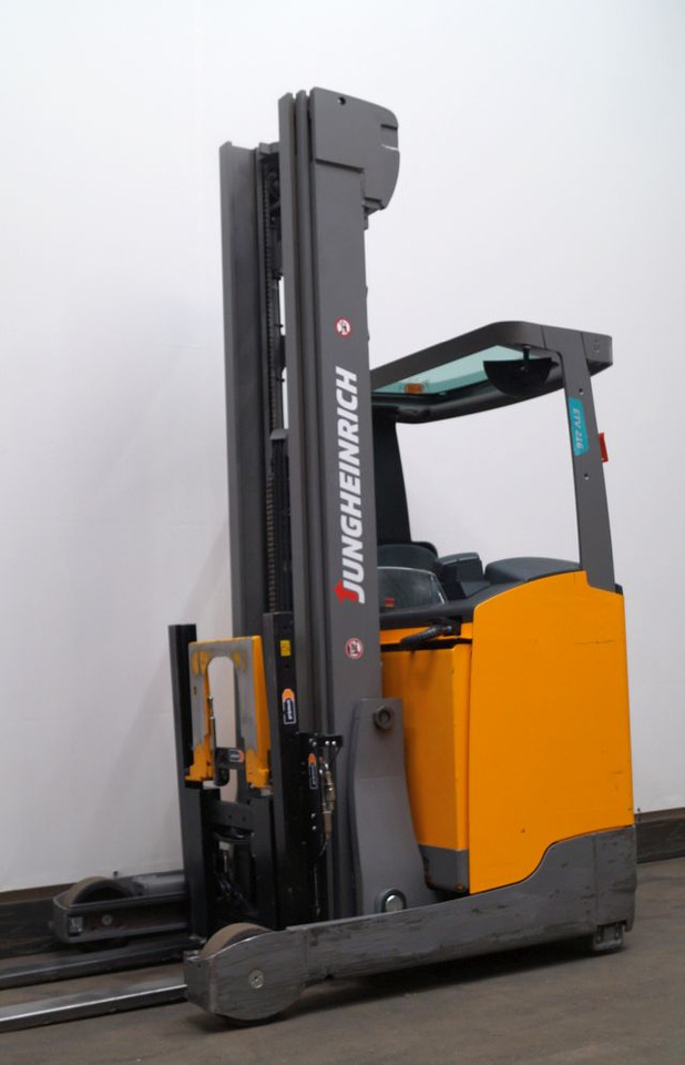 Jungheinrich ETV216 - Reach truck: picture 2 Jungheinrich ETV216 - Reach truck: picture 2