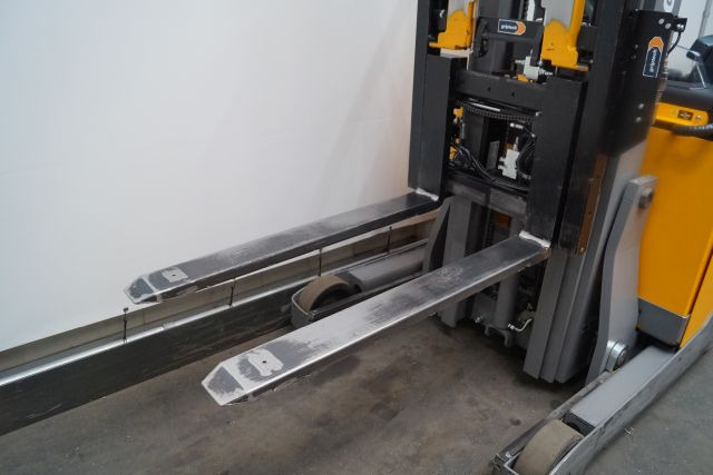 Jungheinrich ETV216 - Reach truck: picture 5 Jungheinrich ETV216 - Reach truck: picture 5