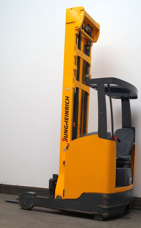 Jungheinrich ETV216 - Reach truck: picture 1 Jungheinrich ETV216 - Reach truck: picture 1