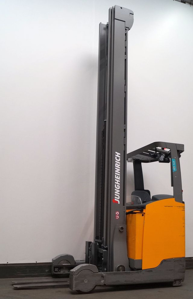 Jungheinrich ETV320 - Reach truck: picture 2 Jungheinrich ETV320 - Reach truck: picture 2