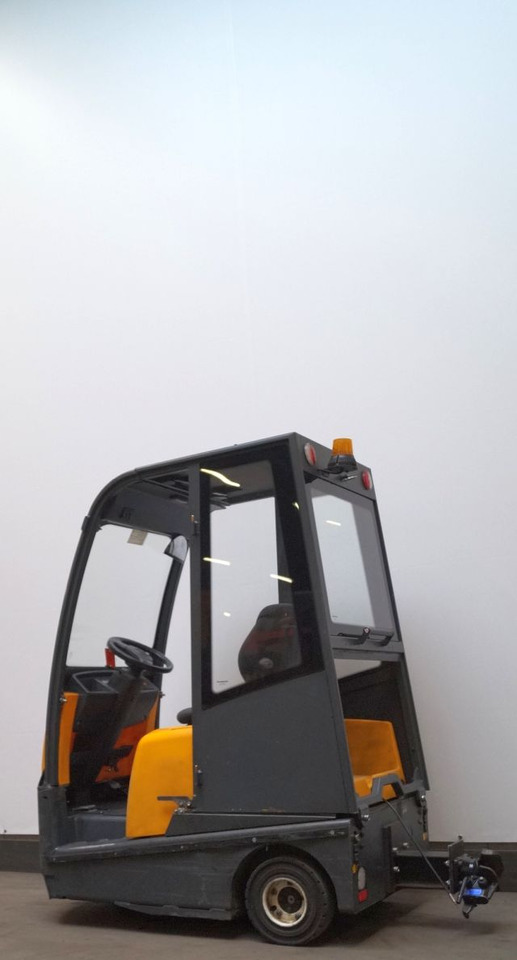 Jungheinrich EZS570 - Tow tractor: picture 2 Jungheinrich EZS570 - Tow tractor: picture 2