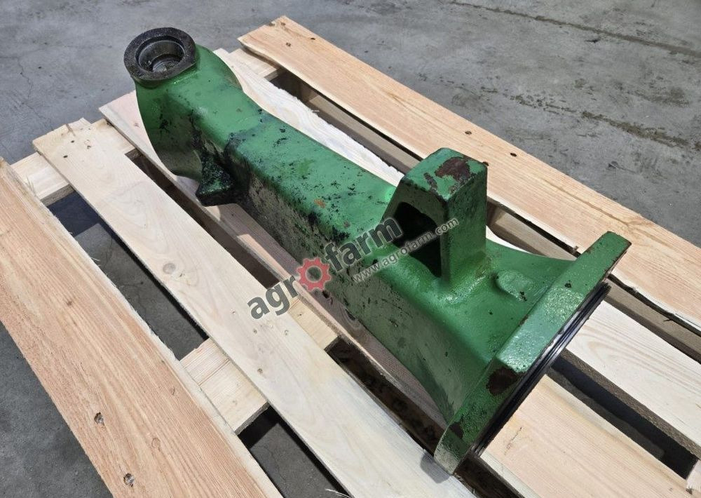 Obudowa most John Deere 6320, 6420, 6220, 6120 - Transmission: picture 2 Obudowa most John Deere 6320, 6420, 6220, 6120 - Transmission: picture 2