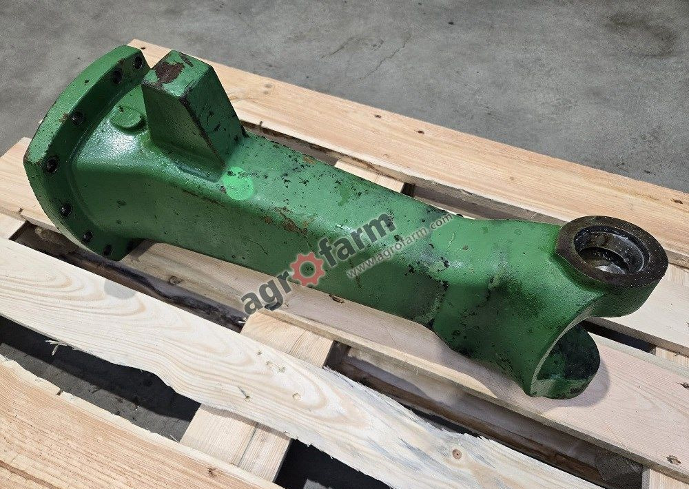 Obudowa most John Deere 6320, 6420, 6220, 6120 - Transmission: picture 1 Obudowa most John Deere 6320, 6420, 6220, 6120 - Transmission: picture 1