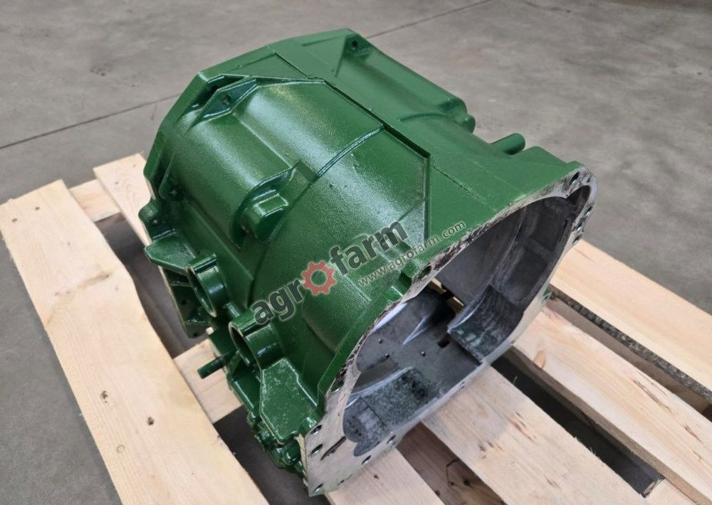 Obudowa skrzyni biegów John Deere 6410, 6900, 6800 - Gearbox: picture 2 Obudowa skrzyni biegów John Deere 6410, 6900, 6800 - Gearbox: picture 2