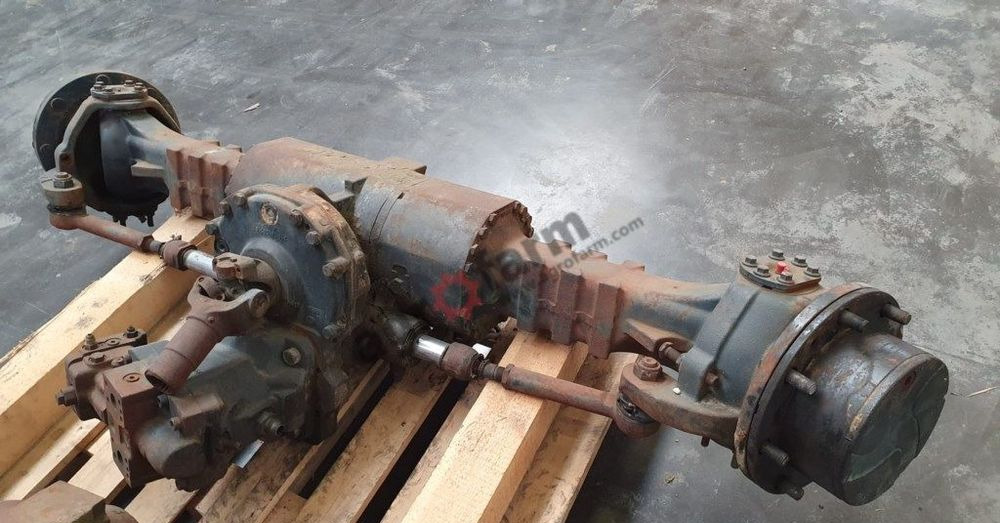 Przedni most, oś Massey Ferguson 8925 4240058M1 - Transmission: picture 3 Przedni most, oś Massey Ferguson 8925 4240058M1 - Transmission: picture 3