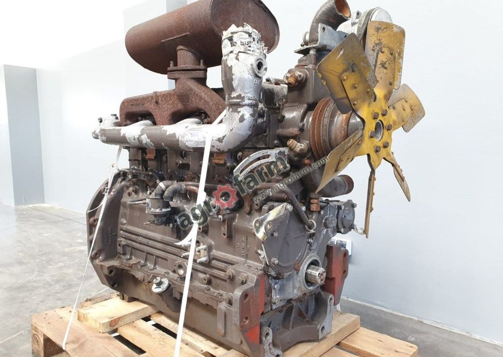 Engine for Truck SILNIK MASSEY FERGUSON 3090 PERKINS A6.354-4: picture 1