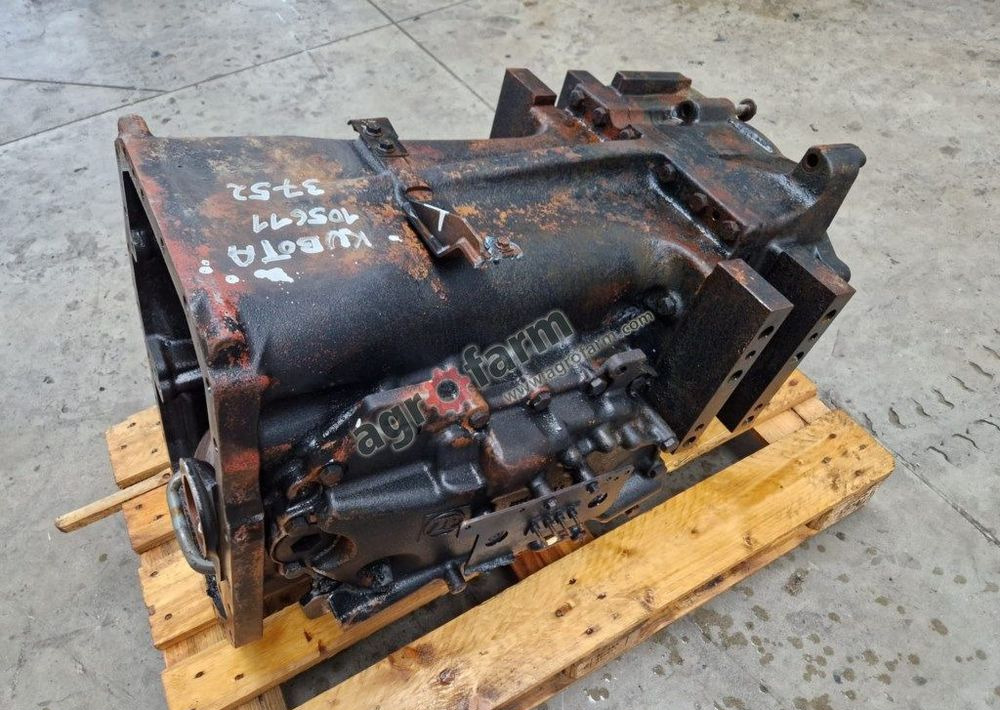 Skrzynia biegów Kubota M7-171 ZF CVT - Gearbox: picture 1 Skrzynia biegów Kubota M7-171 ZF CVT - Gearbox: picture 1