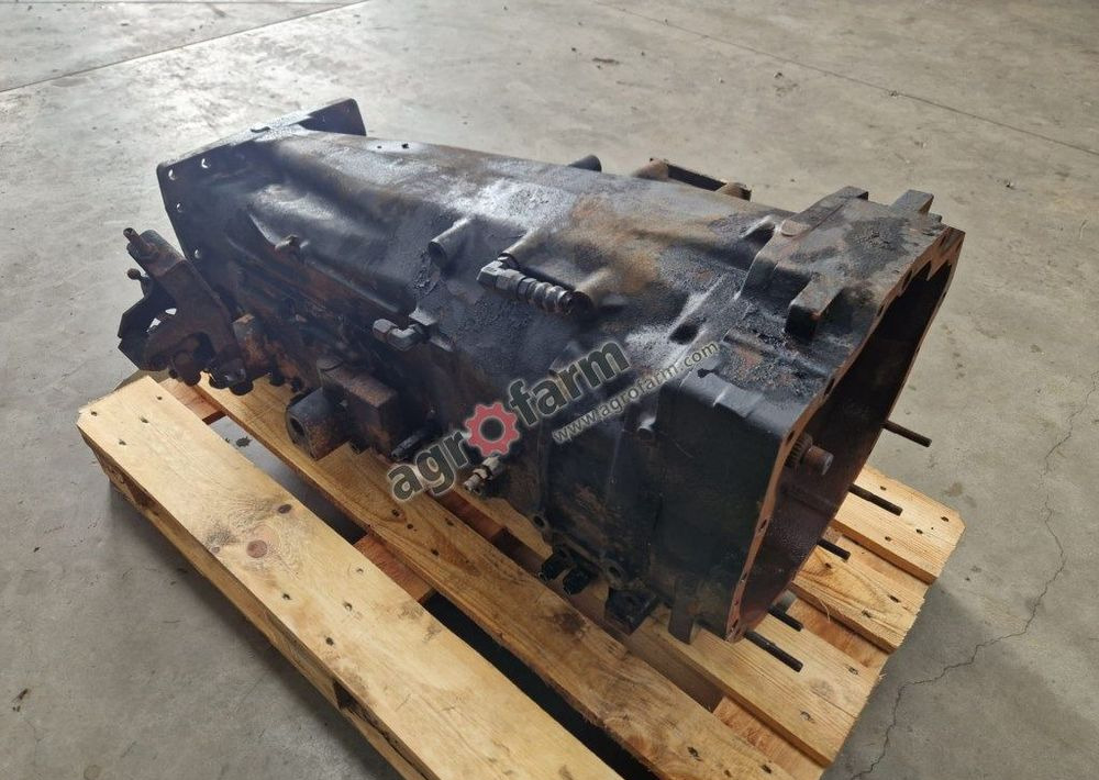 Skrzynia biegów Massey Ferguson 6265 - Gearbox: picture 4 Skrzynia biegów Massey Ferguson 6265 - Gearbox: picture 4