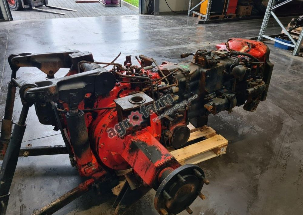 Skrzynia biegów, most tylny McCormick MTX 155 - Gearbox: picture 2 Skrzynia biegów, most tylny McCormick MTX 155 - Gearbox: picture 2