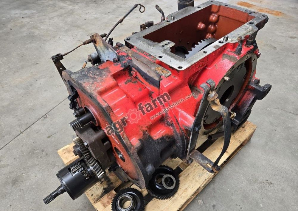 Tylny most McCormick MTX 155 - Gearbox: picture 1 Tylny most McCormick MTX 155 - Gearbox: picture 1