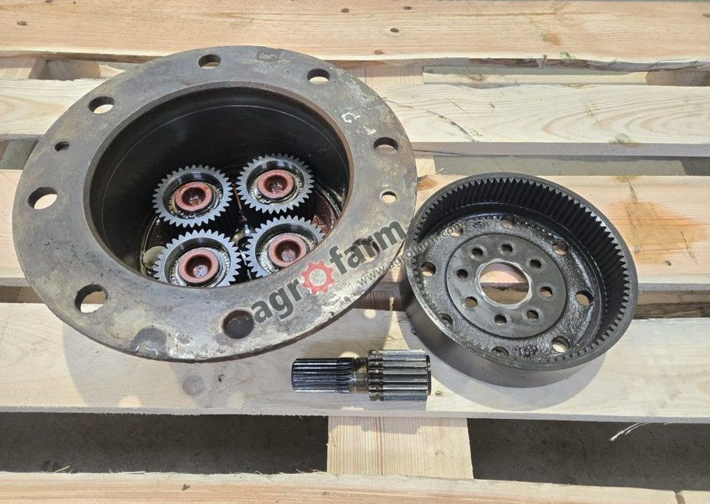 Układ planetarny, zwolnica John Deere 3650, 3350 - Transmission: picture 3 Układ planetarny, zwolnica John Deere 3650, 3350 - Transmission: picture 3