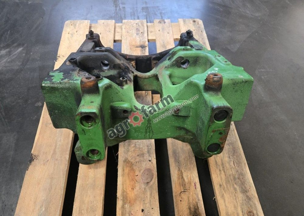 Wspornik osi przedniej John Deere 6120M 6115R - Suspension: picture 4 Wspornik osi przedniej John Deere 6120M 6115R - Suspension: picture 4