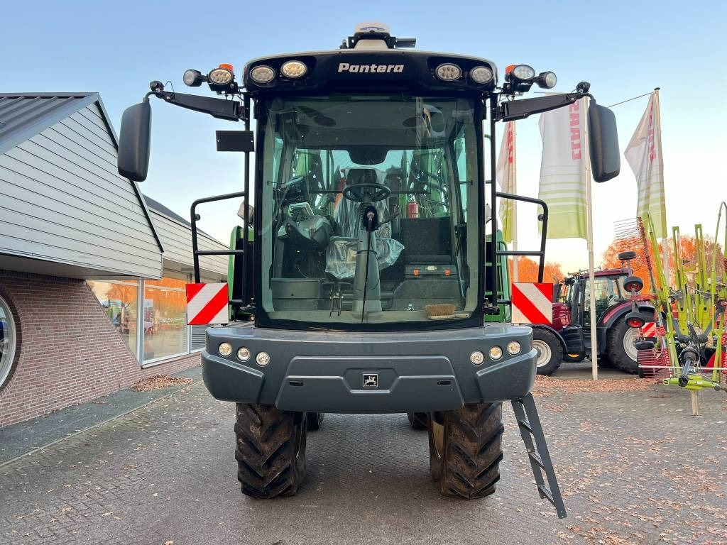 Self-propelled sprayer Amazone Pantera 4504: picture 8