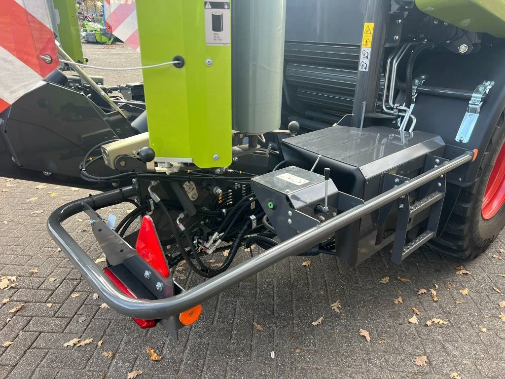 Round baler Claas Rollant 630 RC Uniwrap: picture 6 Round baler Claas Rollant 630 RC Uniwrap: picture 6