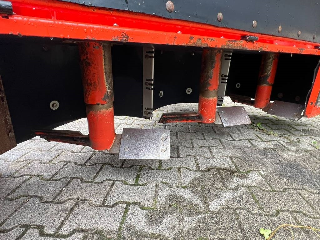 Holaras UM180-f - Haulm topper: picture 5 Holaras UM180-f - Haulm topper: picture 5