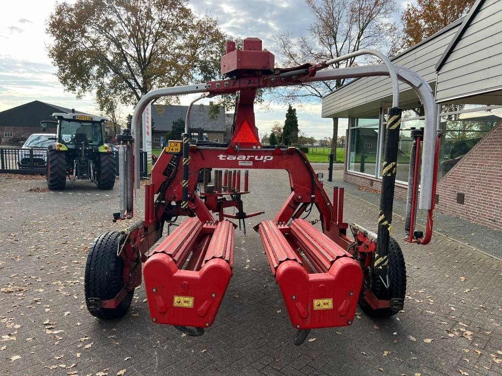 Kverneland Taarup 7664 - Bale wrapper: picture 4 Kverneland Taarup 7664 - Bale wrapper: picture 4