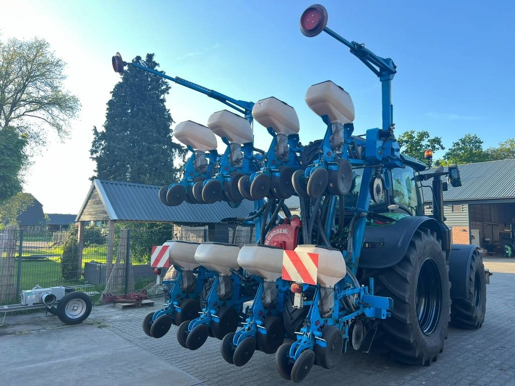 Monosem NG PLUS 8 - Precision seeder: picture 3 Monosem NG PLUS 8 - Precision seeder: picture 3