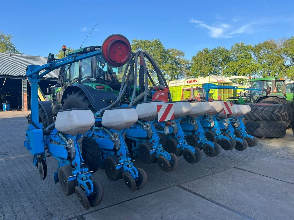 Monosem NG PLUS 8 - Precision seeder: picture 4 Monosem NG PLUS 8 - Precision seeder: picture 4