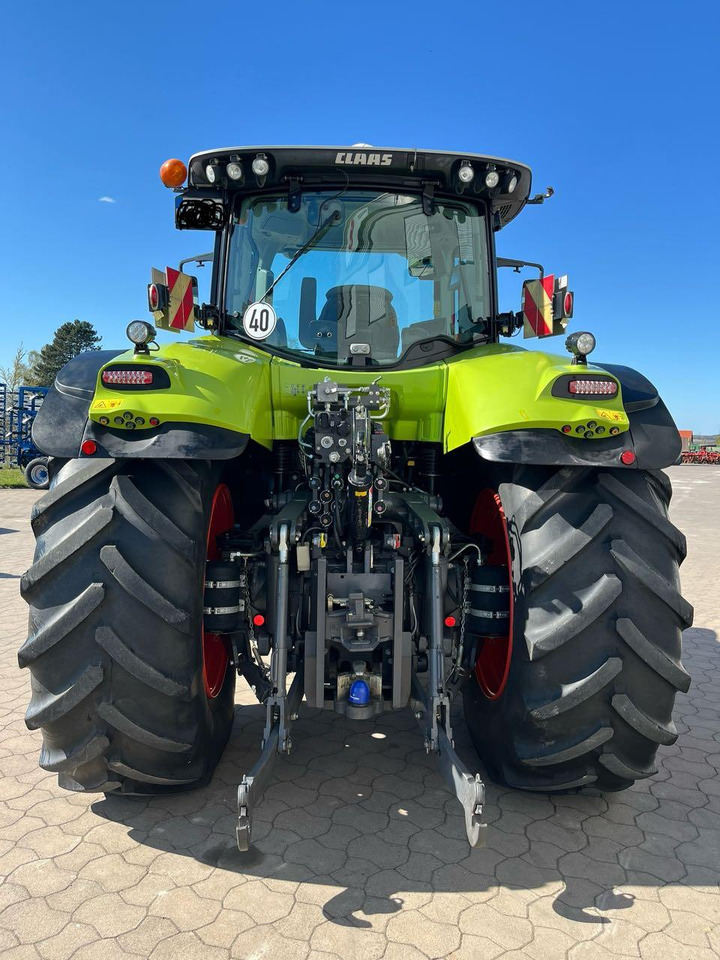 CLAAS Axion 870 C-Matic - Farm tractor: picture 4 CLAAS Axion 870 C-Matic - Farm tractor: picture 4