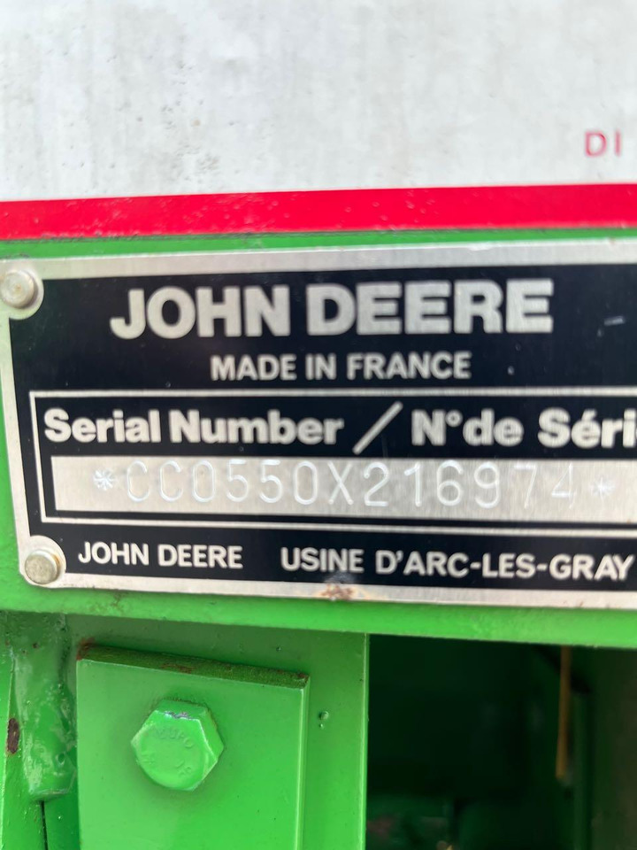 John Deere 550 - Round baler: picture 5 John Deere 550 - Round baler: picture 5