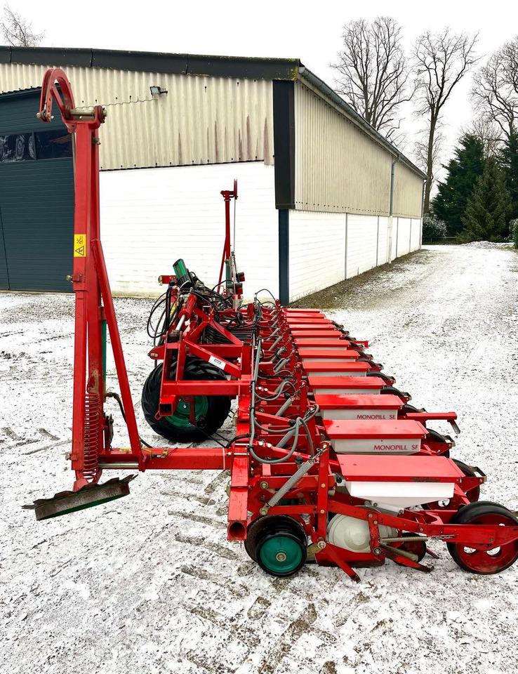 Kverneland Monopill SE - Precision seeder: picture 4 Kverneland Monopill SE - Precision seeder: picture 4