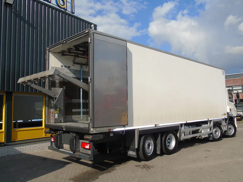 DAF CF 410 + 8X2 + CHEREAU + MEAT HOOKS + ATP + EURO 6 - Refrigerated truck: picture 3 DAF CF 410 + 8X2 + CHEREAU + MEAT HOOKS + ATP + EURO 6 - Refrigerated truck: picture 3
