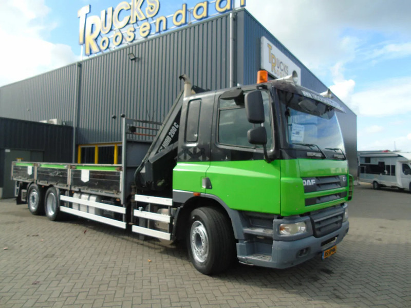 DAF CF 75.310 + HIAB 200 C5 + MANUAL + REMOTE + 6X2 STEERING - Crane truck: picture 2 DAF CF 75.310 + HIAB 200 C5 + MANUAL + REMOTE + 6X2 STEERING - Crane truck: picture 2