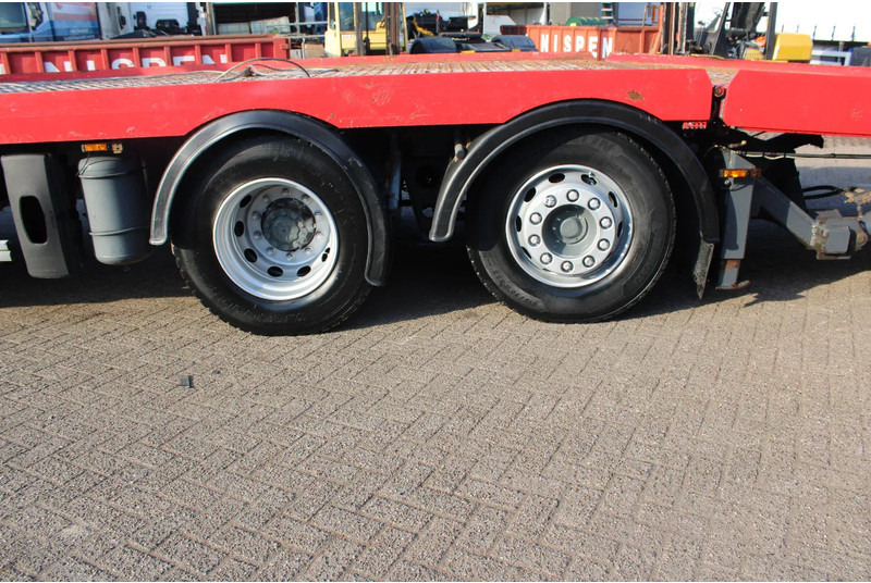 DAF CF 85.410 + EURO 5 + EXTENDABLE PLATFORM HYDROLIC + 6X2 + 3X IN STOCK / WINCH - Car transporter truck: picture 4 DAF CF 85.410 + EURO 5 + EXTENDABLE PLATFORM HYDROLIC + 6X2 + 3X IN STOCK / WINCH - Car transporter truck: picture 4