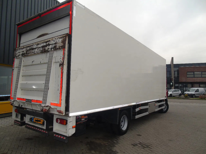 DAF LF 220 + CARRIER SUPRA 850 + 16T + EURO 6 - Refrigerated truck: picture 4 DAF LF 220 + CARRIER SUPRA 850 + 16T + EURO 6 - Refrigerated truck: picture 4
