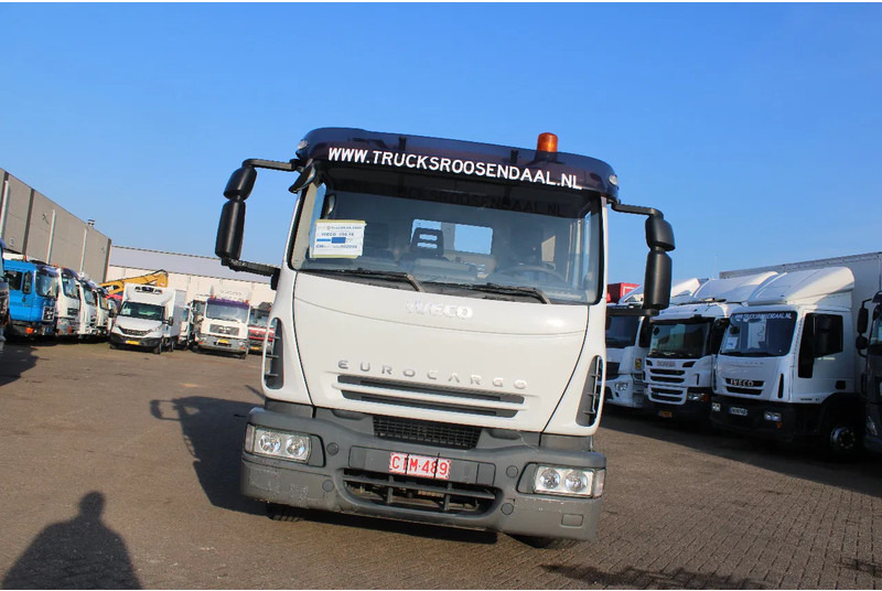 Iveco Eurocargo 150E18 + manual + 3p - Hook lift truck: picture 4 Iveco Eurocargo 150E18 + manual + 3p - Hook lift truck: picture 4