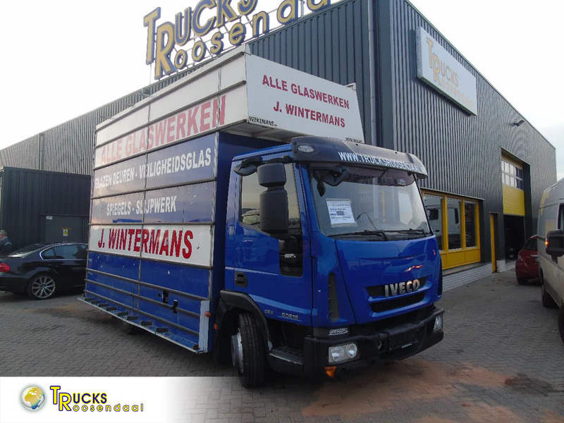 Iveco Eurocargo 80E180 + manual - Box truck: picture 1 Iveco Eurocargo 80E180 + manual - Box truck: picture 1