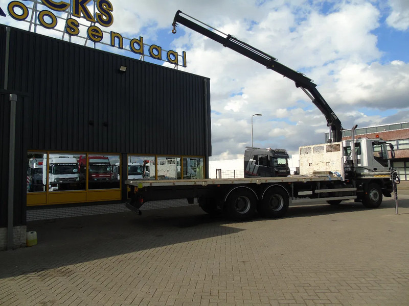 Iveco Eurotrakker 360 EEV + HIAB 144B- 2 + 6X4 + REMOTE + SPRING/BIG AXLE + EURO 5 - Crane truck: picture 4 Iveco Eurotrakker 360 EEV + HIAB 144B- 2 + 6X4 + REMOTE + SPRING/BIG AXLE + EURO 5 - Crane truck: picture 4