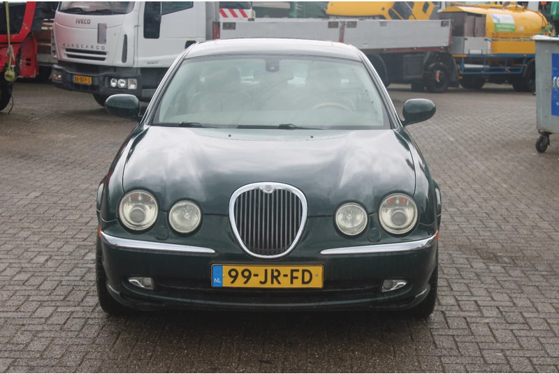 Jaguar S-TYPE 3.0 V6 EXECUTIVE +EURO 3 - Saloon car: picture 2 Jaguar S-TYPE 3.0 V6 EXECUTIVE +EURO 3 - Saloon car: picture 2