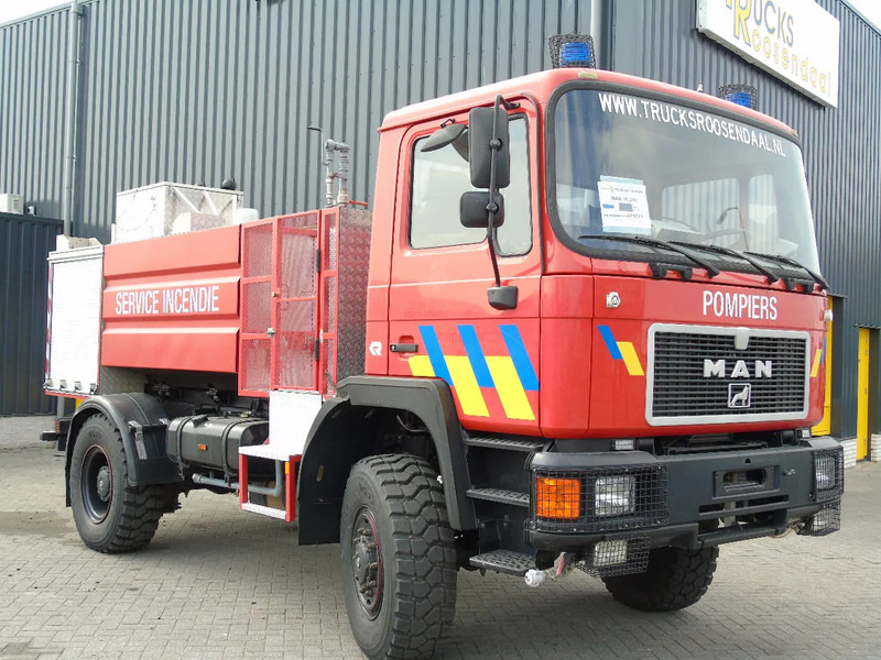 MAN F16 .240 + 4x4 + PUMPS COMPLETE + MANUAL + SPRING + 24.416KM - Fire engine: picture 2 MAN F16 .240 + 4x4 + PUMPS COMPLETE + MANUAL + SPRING + 24.416KM - Fire engine: picture 2