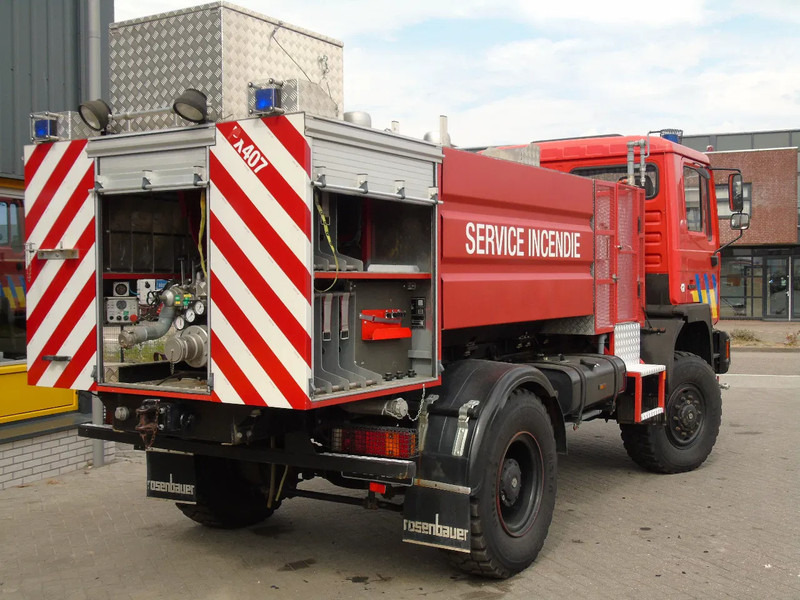 MAN F16 .240 + 4x4 + PUMPS COMPLETE + MANUAL + SPRING + 24.416KM - Fire engine: picture 4 MAN F16 .240 + 4x4 + PUMPS COMPLETE + MANUAL + SPRING + 24.416KM - Fire engine: picture 4