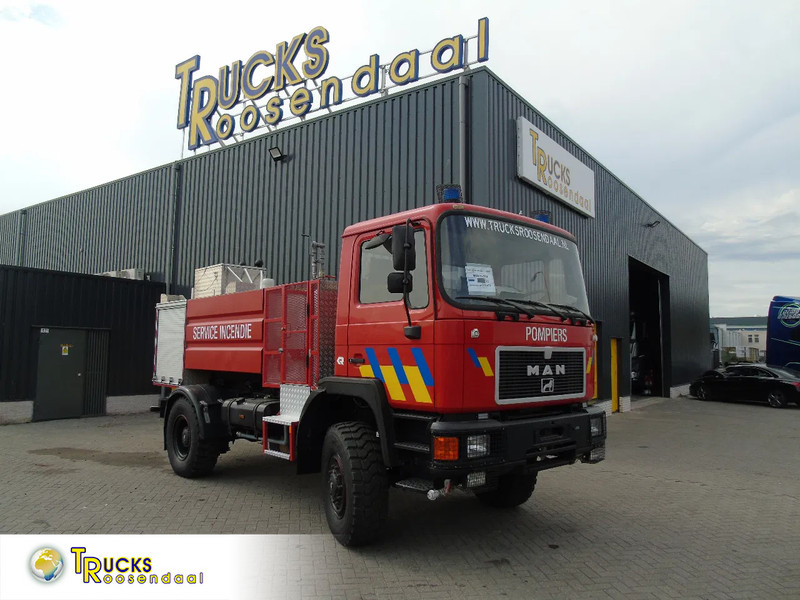 MAN F16 .240 + 4x4 + PUMPS COMPLETE + MANUAL + SPRING + 24.416KM - Fire engine: picture 1 MAN F16 .240 + 4x4 + PUMPS COMPLETE + MANUAL + SPRING + 24.416KM - Fire engine: picture 1