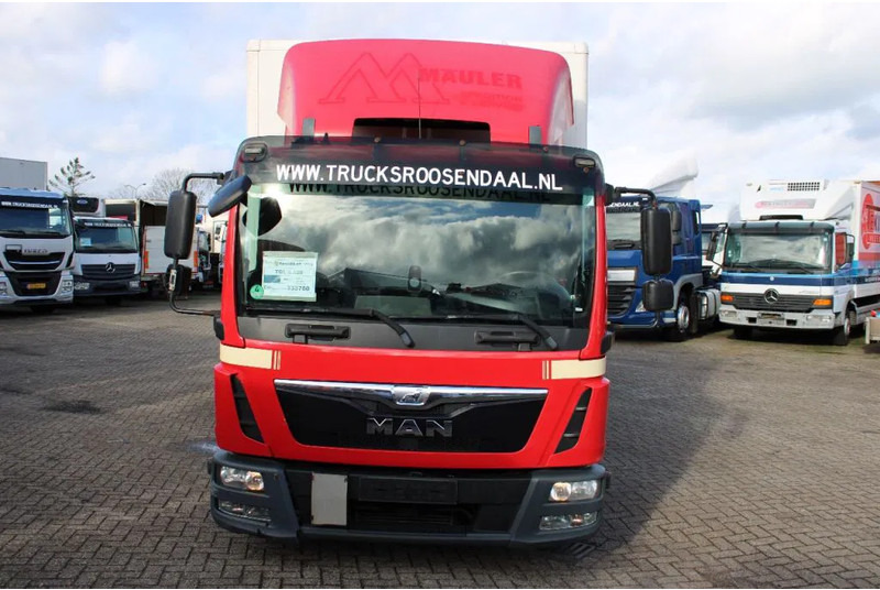 MAN TGL 8.220 + MANUAL - Refrigerated truck: picture 2 MAN TGL 8.220 + MANUAL - Refrigerated truck: picture 2
