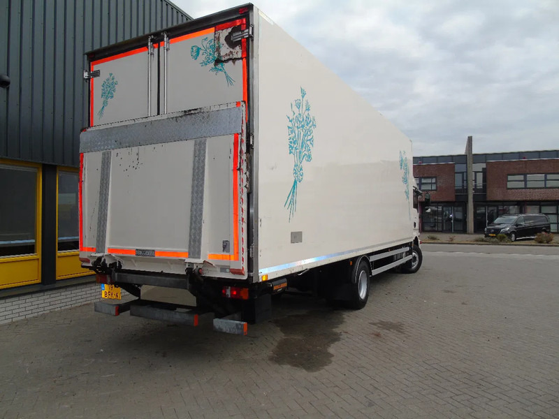 MAN TGM 12.250 + EURO 6 + LIFT - Box truck: picture 4 MAN TGM 12.250 + EURO 6 + LIFT - Box truck: picture 4