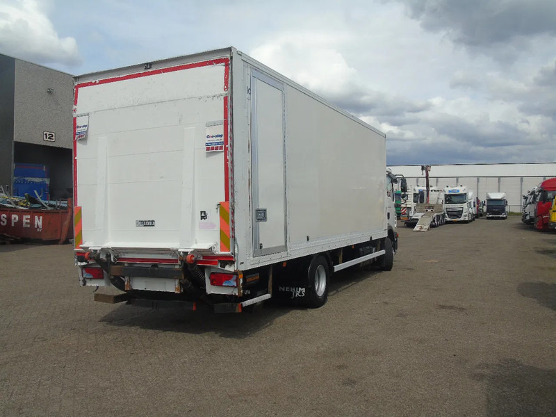 MAN TGM 15.250 + MANUAL + EURO 5 + LIFT - Box truck: picture 4 MAN TGM 15.250 + MANUAL + EURO 5 + LIFT - Box truck: picture 4