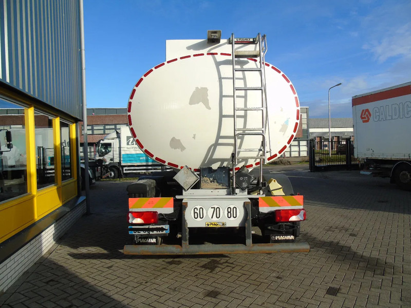 MAN TGM 26.340 + 19.000 LITER + 4COMP + 6X2 + MANUAL - Tanker truck: picture 5 MAN TGM 26.340 + 19.000 LITER + 4COMP + 6X2 + MANUAL - Tanker truck: picture 5