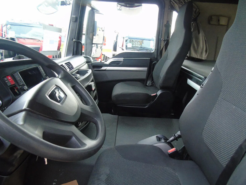 MAN TGS 28.470 + 20T hook + 6x2 - Hook lift truck: picture 4 MAN TGS 28.470 + 20T hook + 6x2 - Hook lift truck: picture 4